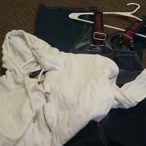 Tommy Hilfiger Bibed overalls and hoodie - Picture 2 of 5